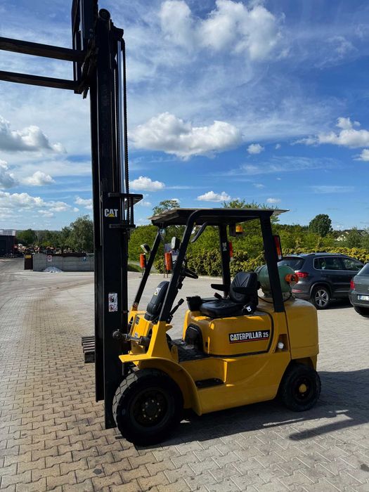 wózek widłowy CATERPILLAR GP25 2500kg 3.30m Mitshubishi 4G64 3630mtg