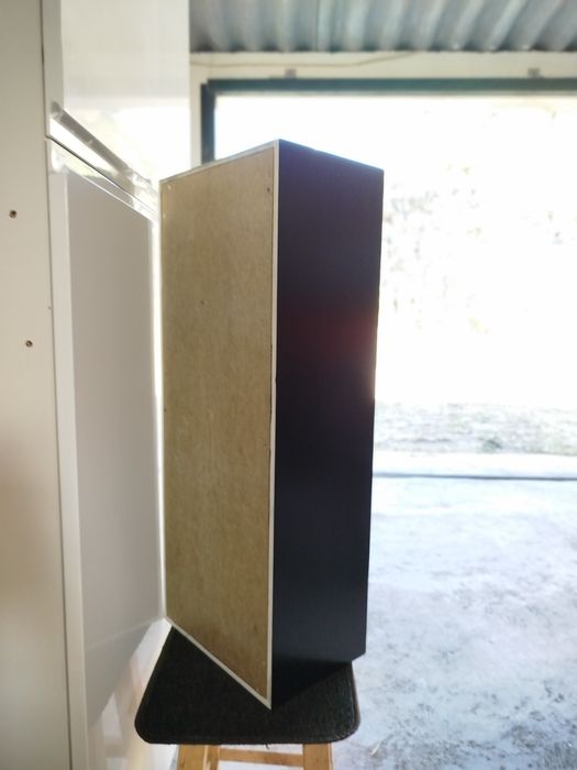 Estante em MDF preta