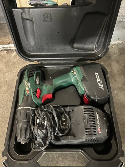 Wiertarko-wkrętarka