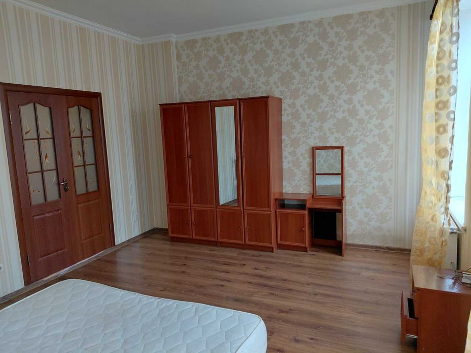 Продам 2-кімнатну квартиру 46 м² з індивідуальним опаленням, центр (район Турецької площі)