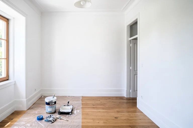 Pinturas de interiores, bricolage,manutenção