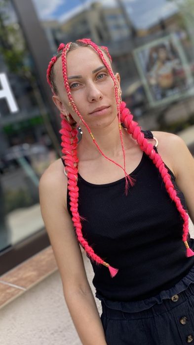 Зачіски, плетіння, укладки. Стиліст по зачіскам. Троєщина