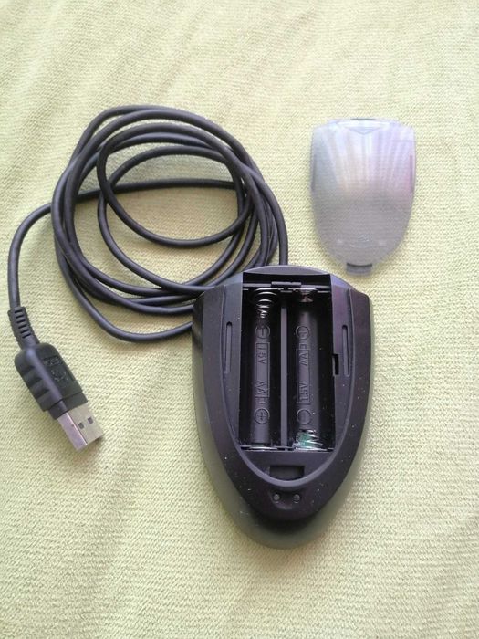 USB зарядка для двох акумуляторів АА A4Tech RX-6PU. Робоча