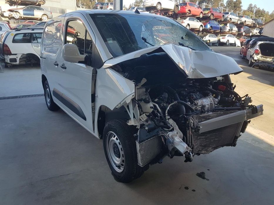 Opel Combo/Citroen Berlingo/Peugeot Partner 2020 1.5 Hdi para peças
