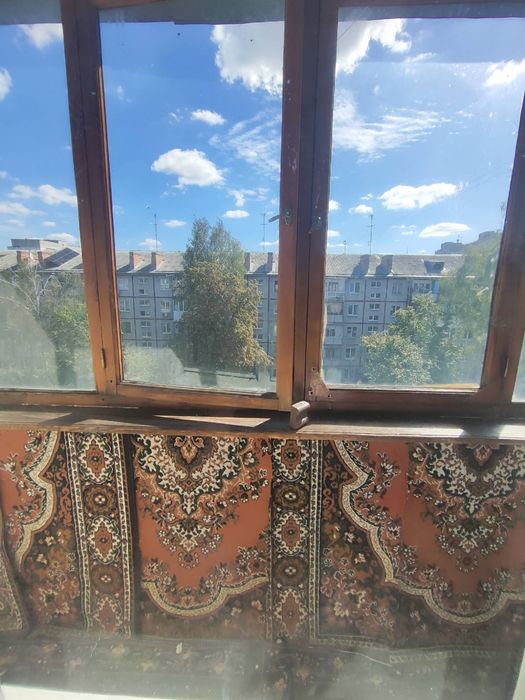 Вул Вокзальна продаж 1кімн квартири під ремонт у хорошому районі