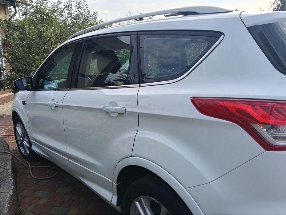 Продам Ford Kuga
