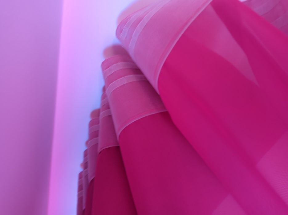 Cortinados/ cortinas quarto menina rosa forte
