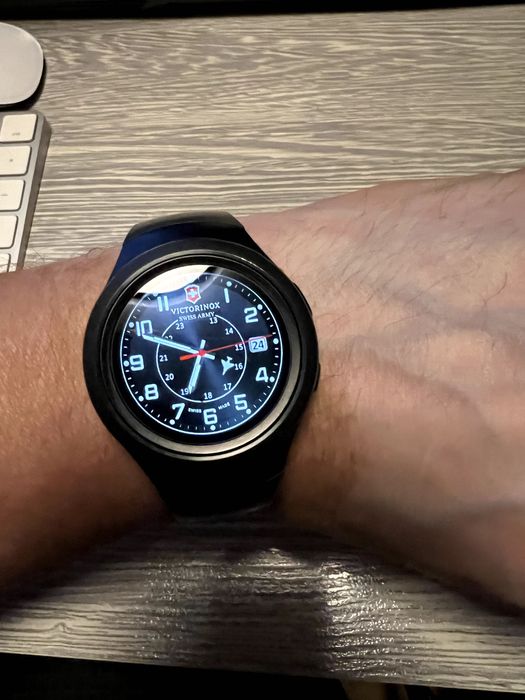 Часы Samsung Gear S2