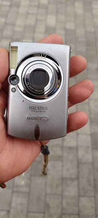 легендарна мильничка  Canon IXUS 700 7,1mp 3x Zoom JAPAN+Повний Комплект