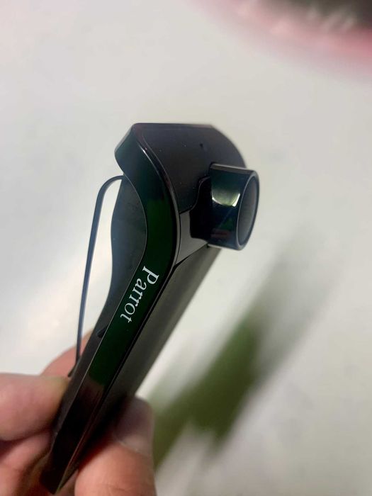 Mãos livres bluetooth Parrot