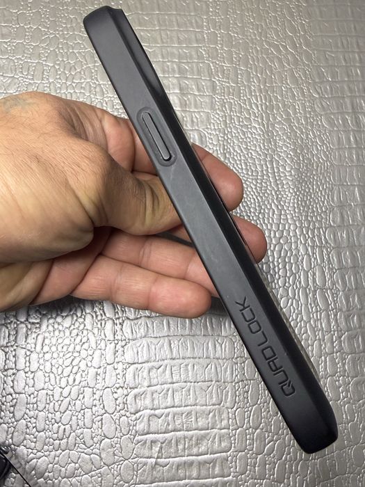 Capa Mag Quad Lock para iPhone 14 Pro Max