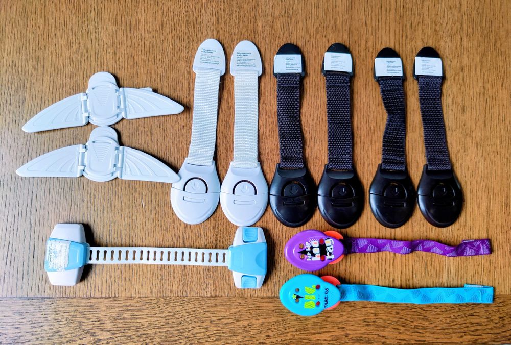 Zabezpieczenia przed dziećmi szafek, szuflad, drzwi przesuwnych zestaw