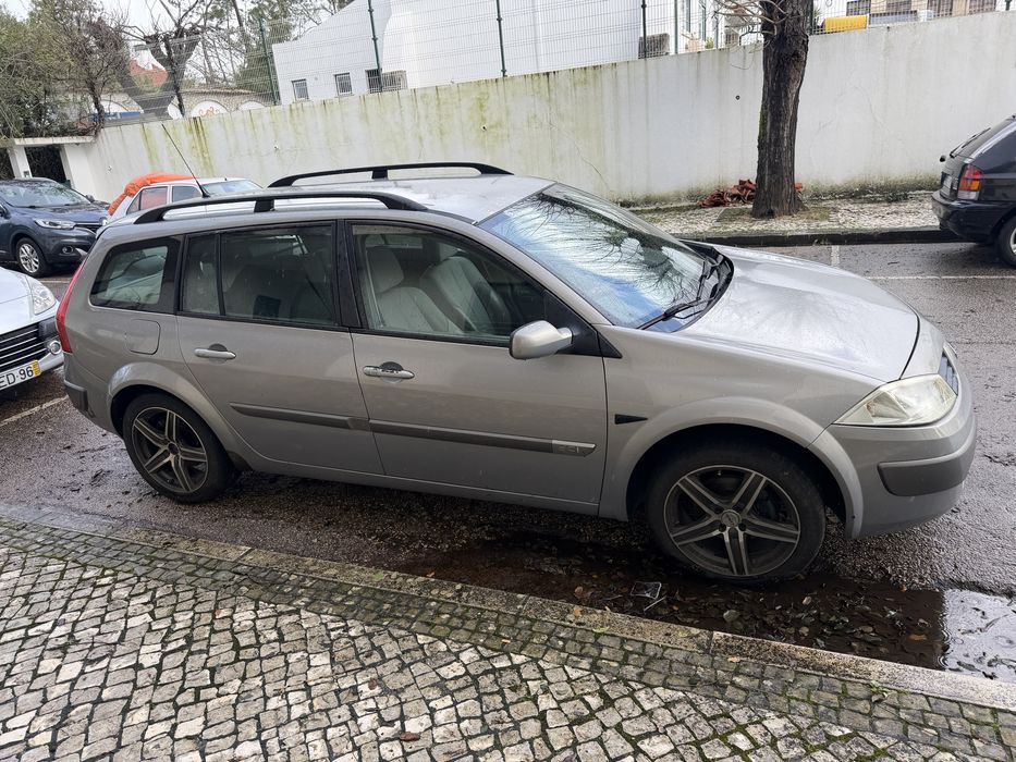 Renoult megane 2004 em bom estado