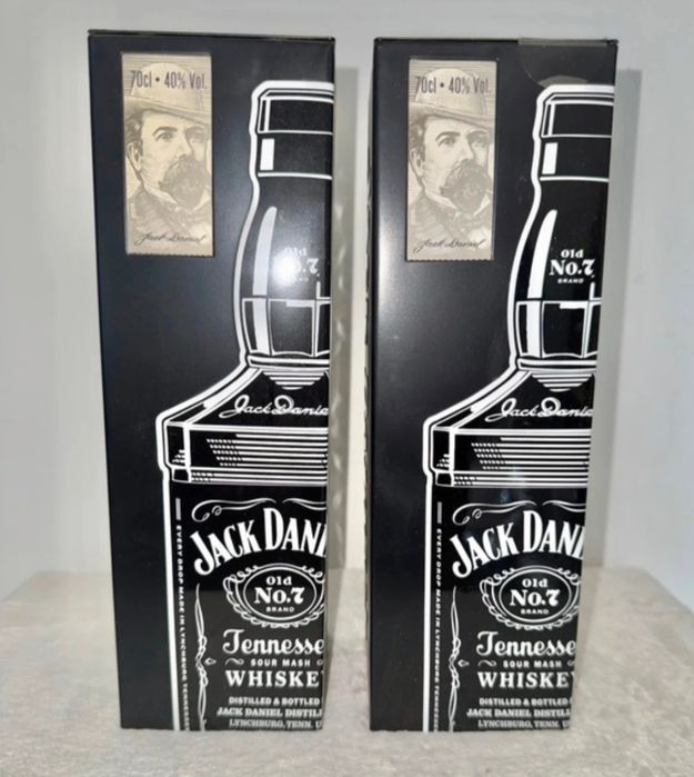 Latas antigas jack daniel's
