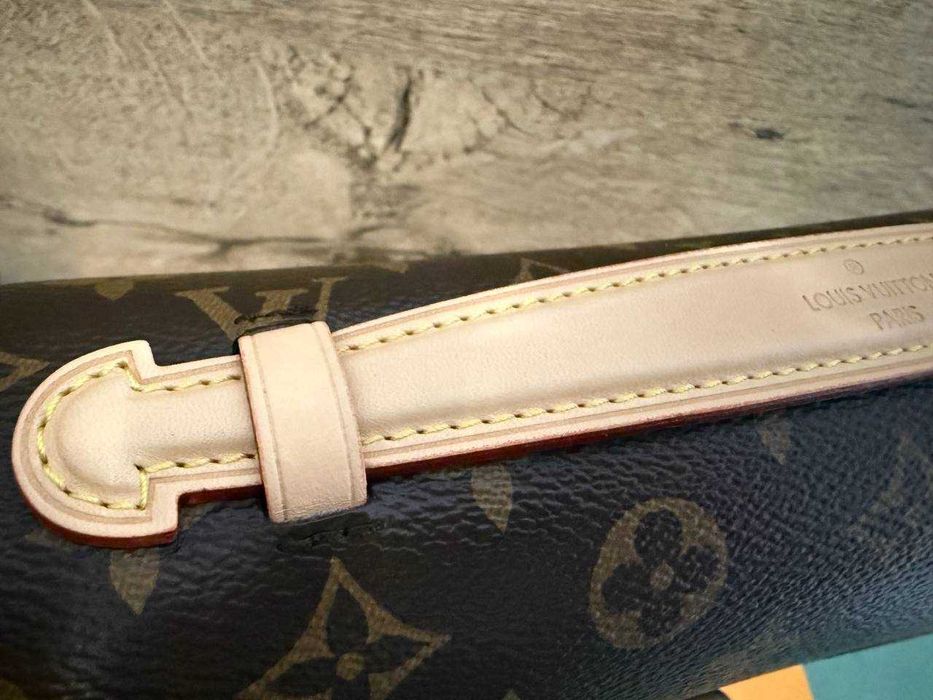 Оригінальна  сумочка Louis Vuitton Metis Pochette