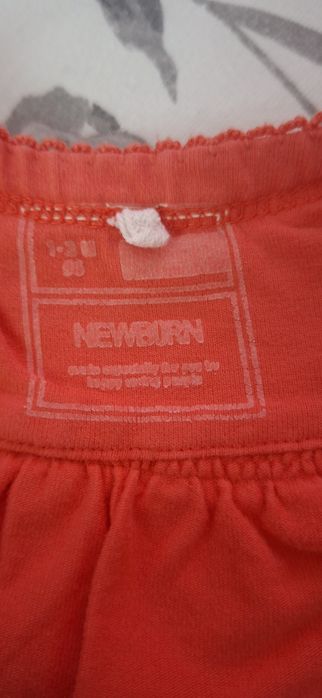 Sweterek niemowlecy