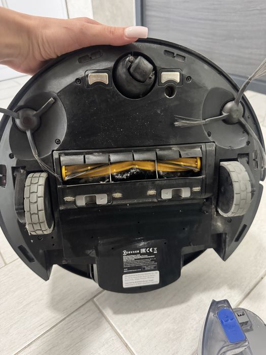 Робот-пылессос Deebot Ozmo 950