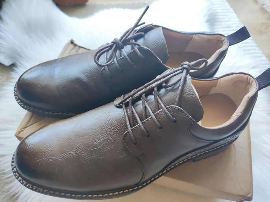 Skórzane buty męskie 42-43