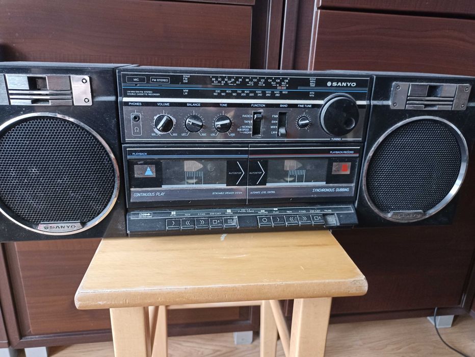 Radiomagnetofon Sanyo
