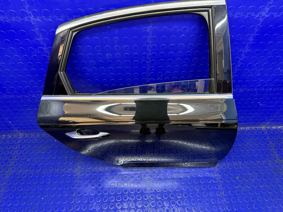 DRZWI kompletne tylne prawe AUDI A4 S4 B9 8W SEDAN tył prawy LY9T | OEM |
