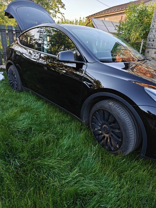 Комплект ковпаків Tesla model Y R 19. Uberturbine
