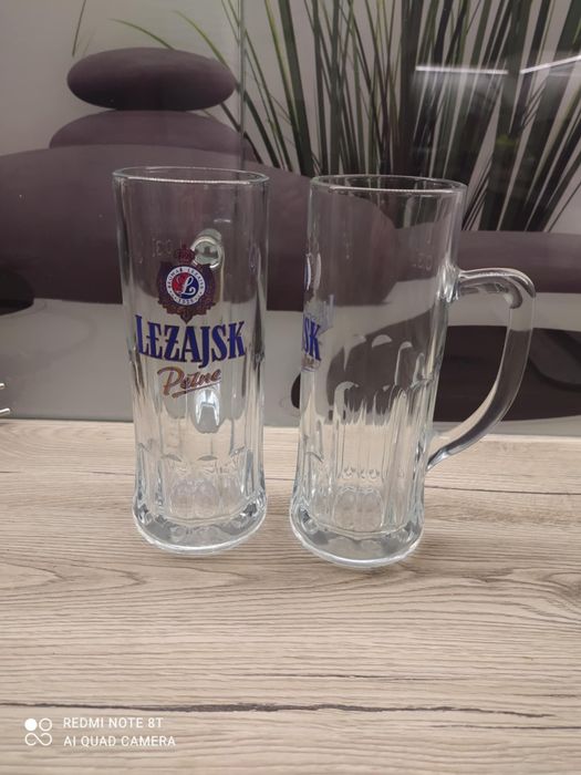 Zestaw dwa kufle na piwo