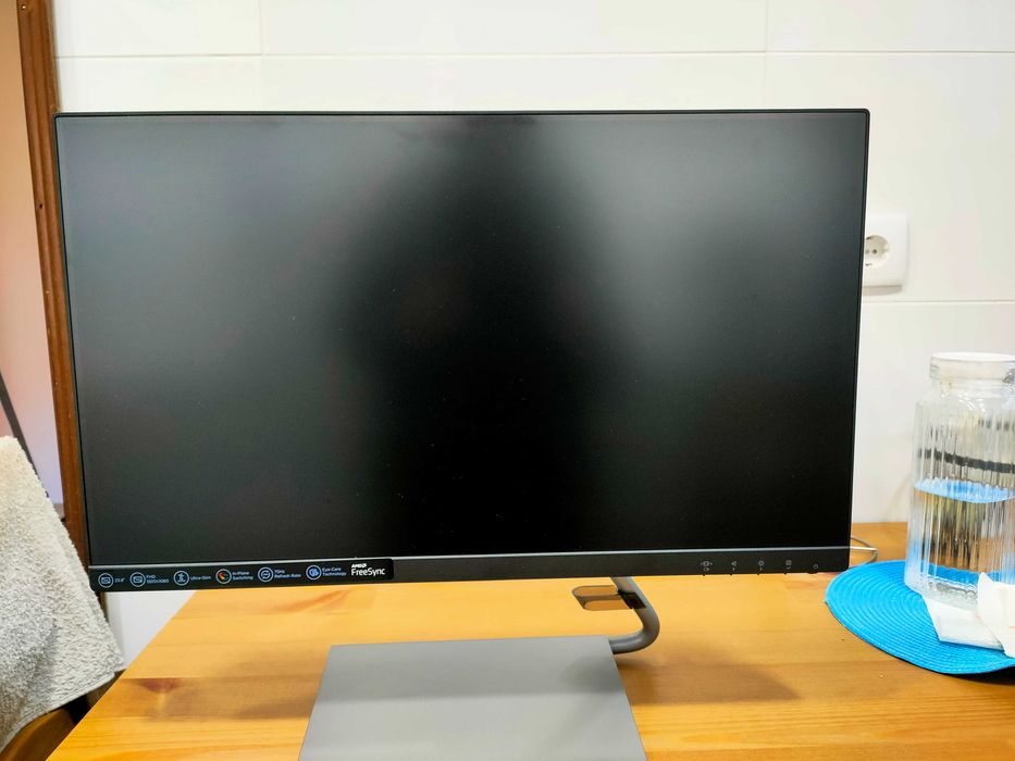 Monitor Lenovo Q24i-1L