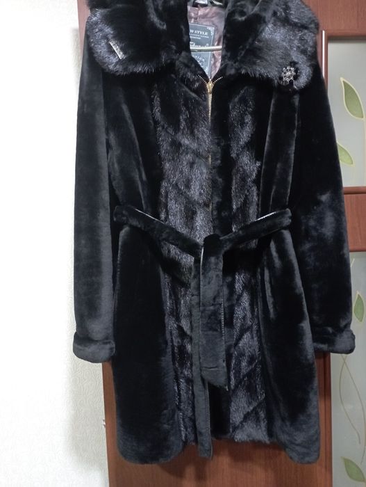 Продам відмінну шубку