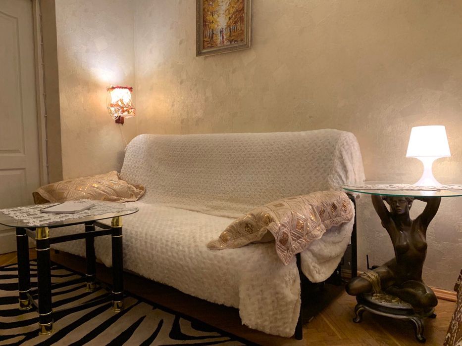 Подобово квартира від власника 5хв пішки Метро Святошино вулВерховинна