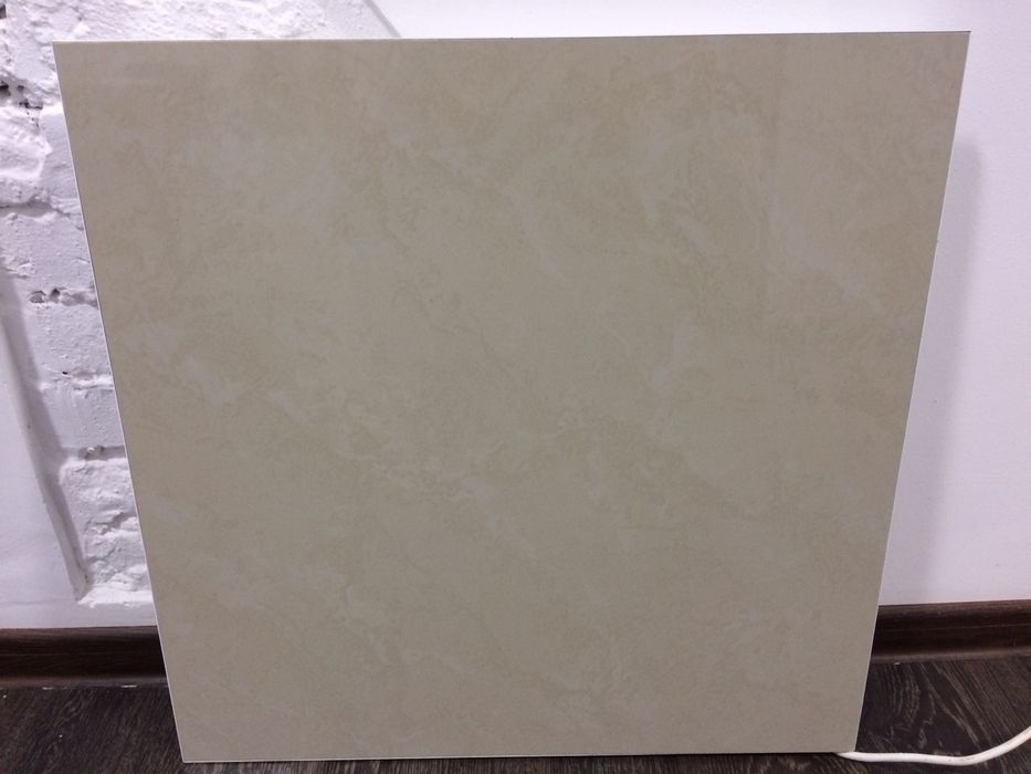 Продам керамічні настінні обігрівачі Optilux 750w