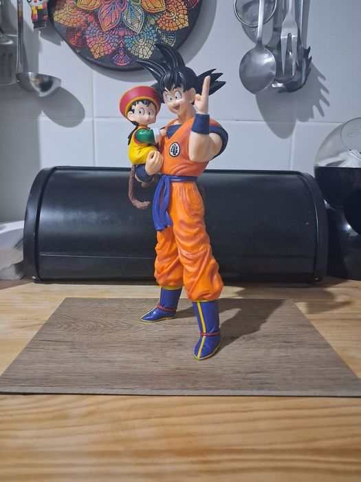 Figura Dragon Ball Goku com Gohan – 27 cm