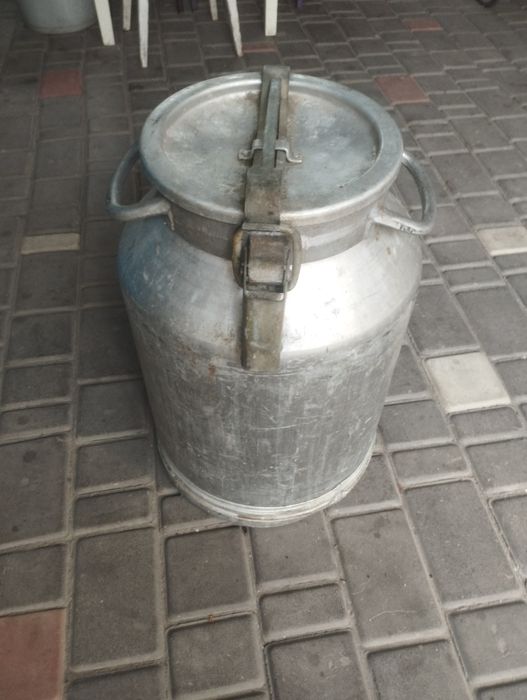 Продам алюмінієвий бідон