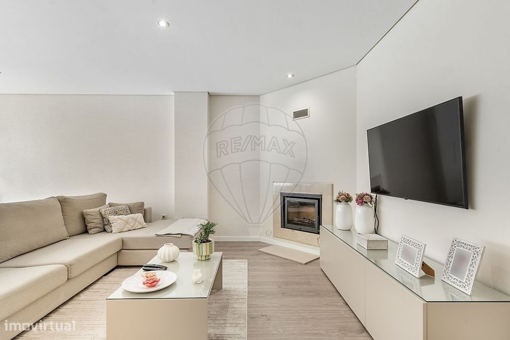 Apartamento T3 situado em Celeirós — Celeirós, Aveleda E Vimieiro, Braga