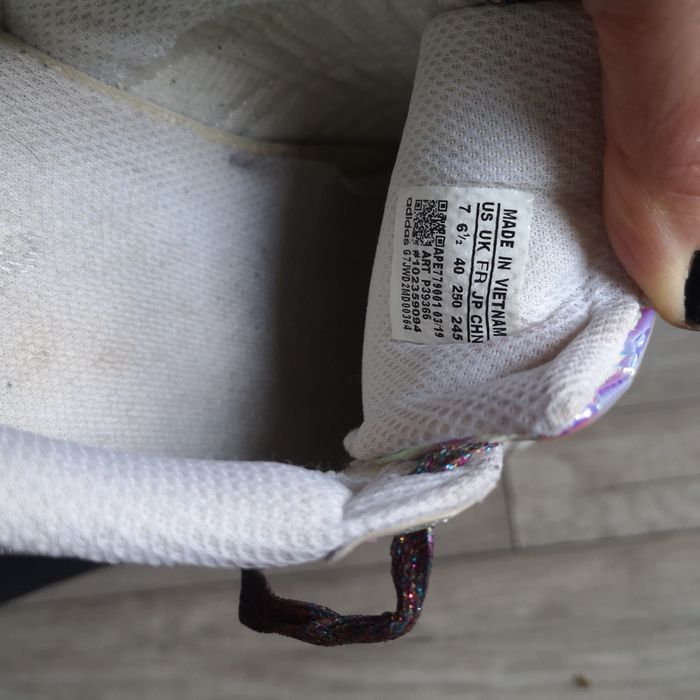 Adidasy - rozmiar 39