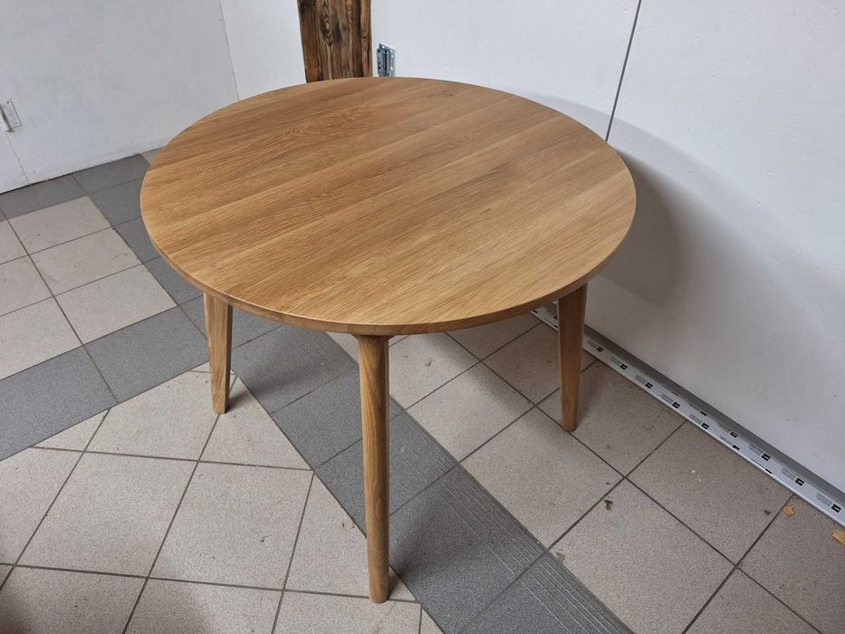 Stół dębowy rozkładany fi 90cm rozkładany do 190cm - do nabycia od zaraz.