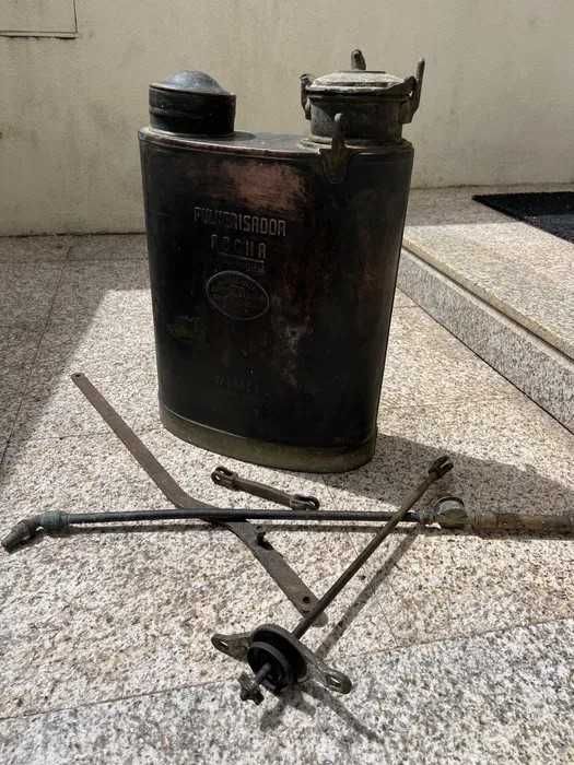 Pulverizador antigo marca Rocha em Cobre e Latão Raridade / Decoração