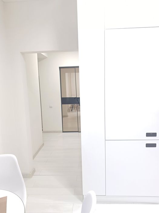 Сдам 2 кв.пр-ктСвободы с шикарным видом на сквер с фонтанами 20000 грн