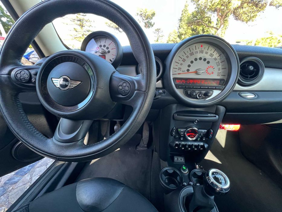 MINI One D 1.6 · 2014 · 184.000 km — photo 5