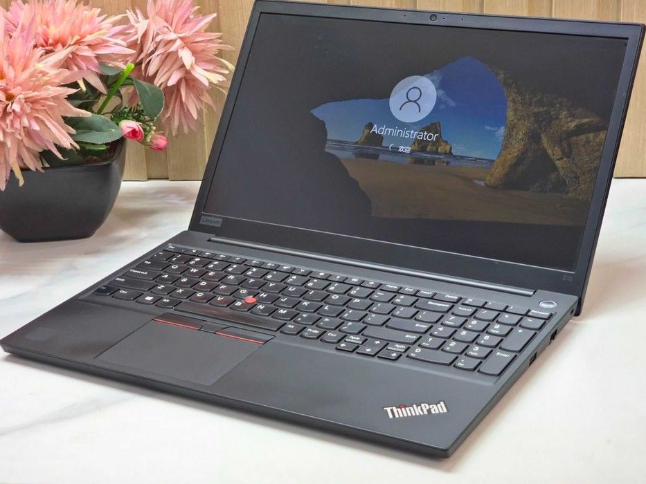Lenovo Octacore 15.6" i5/16GB/385Nvme classe Profissional