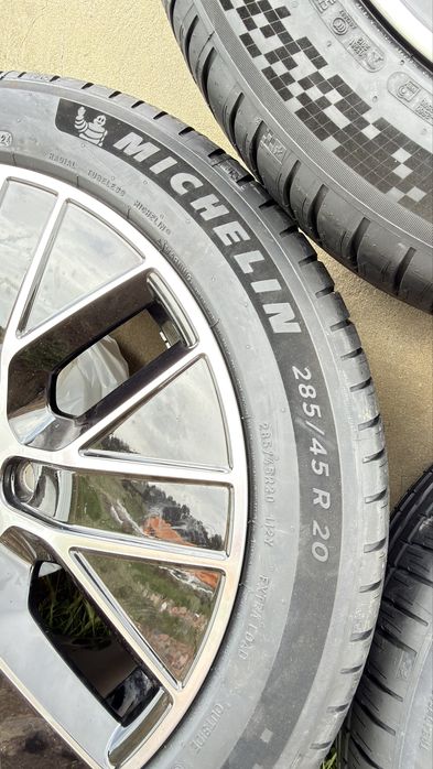 4 Rodas NOVAS 20” completas Porsche Macan