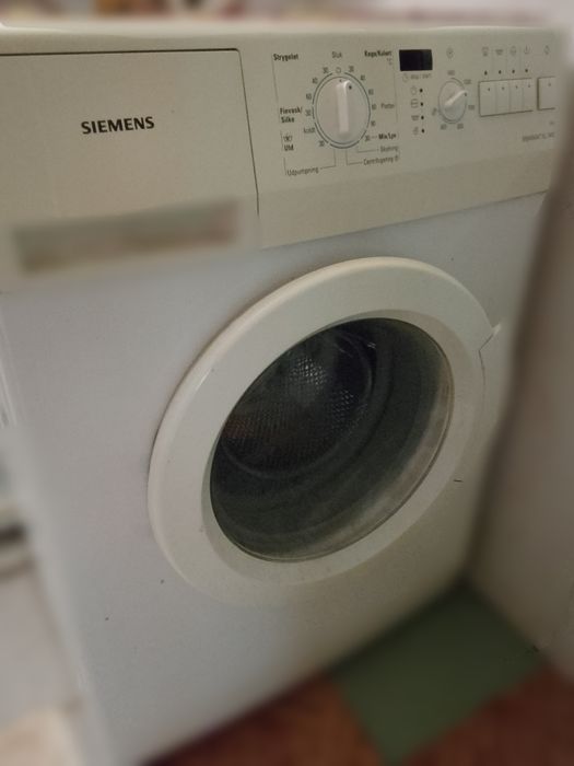 Стіральна машинка Siemens