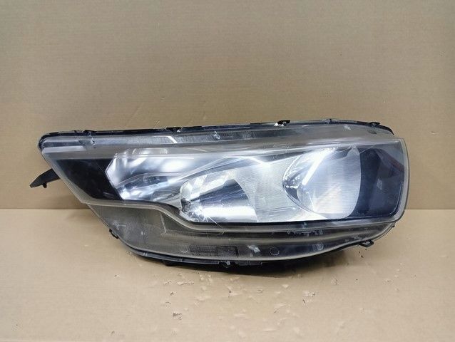 Lampa Prawa Prawy Reflektor Iveco Daily Iv 4 14-