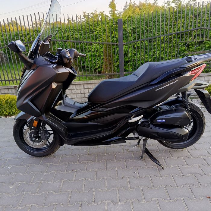 Honda Forza 125 24 rok rezerwacja