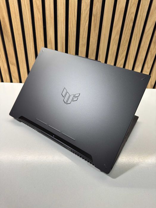 Asus Tuf Gaming Ryzen 7 7735HS RTX 4060 8Gb 140W 1Tb 16GB 15.6” 144Hz