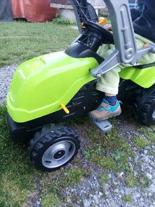 Duży traktor,zabawka dziecięca.