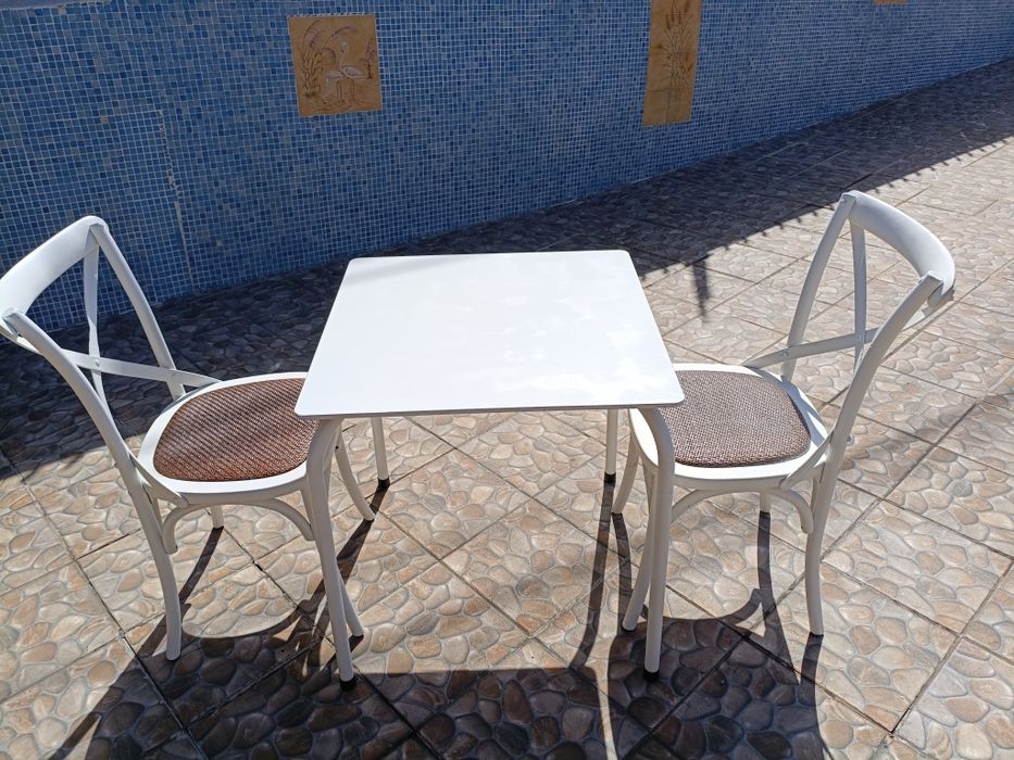 5 Mesas 2 cadeiras De Café  Restaurante Ou Esplanada  Novas