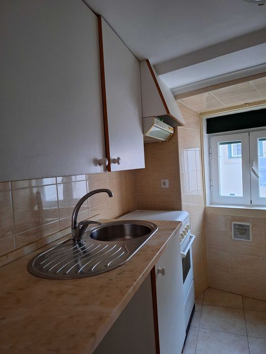 Apartamento T1 em Alfama  perto do metro Santa Apolónia