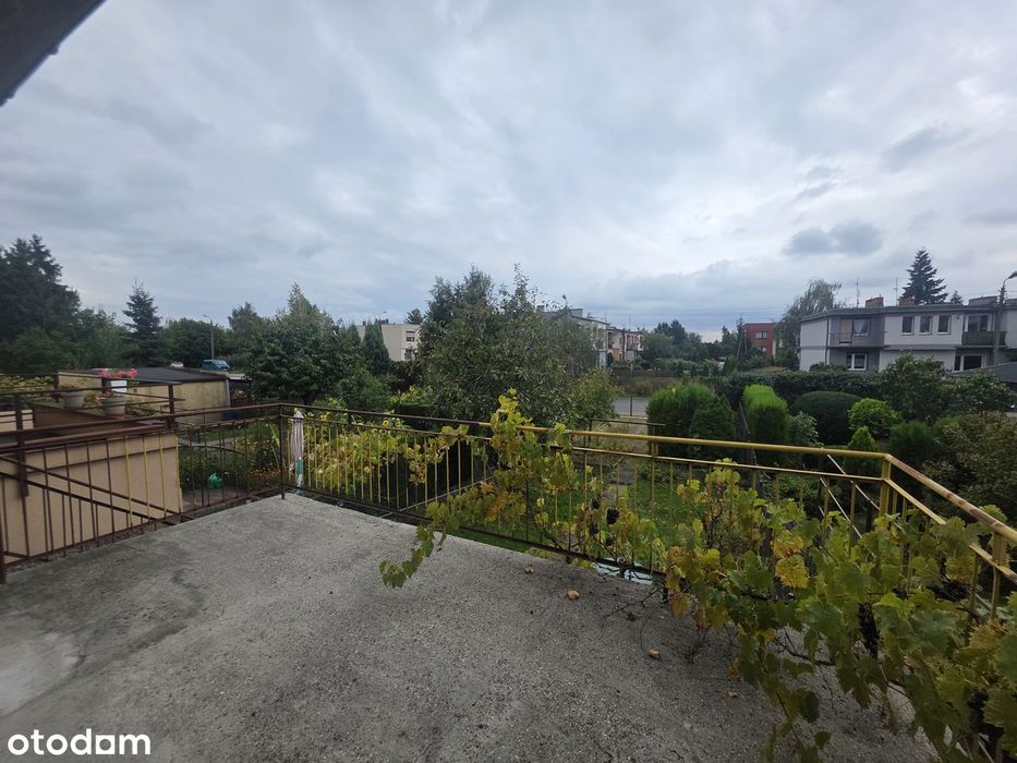 6 pok/garaż/taras/balkon/dwa wjazdy/ogród/meble w cenie