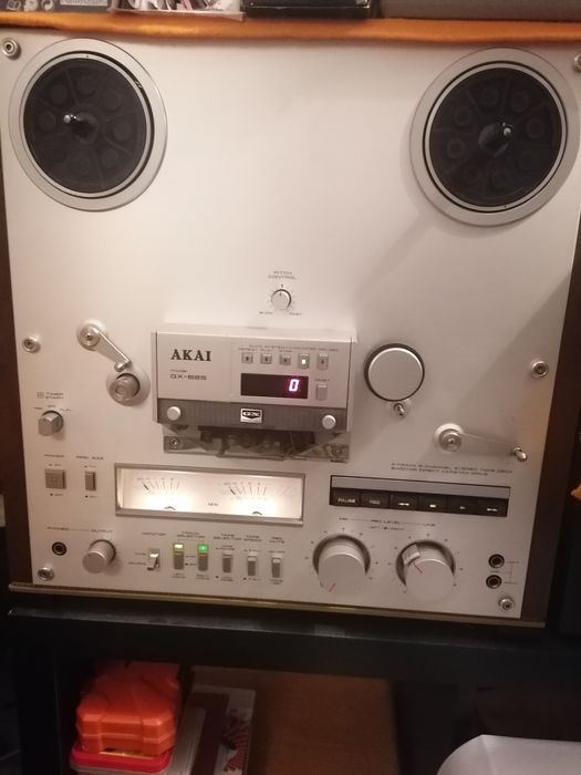 Gravador reprodutor Akai GX-625 reel to reel