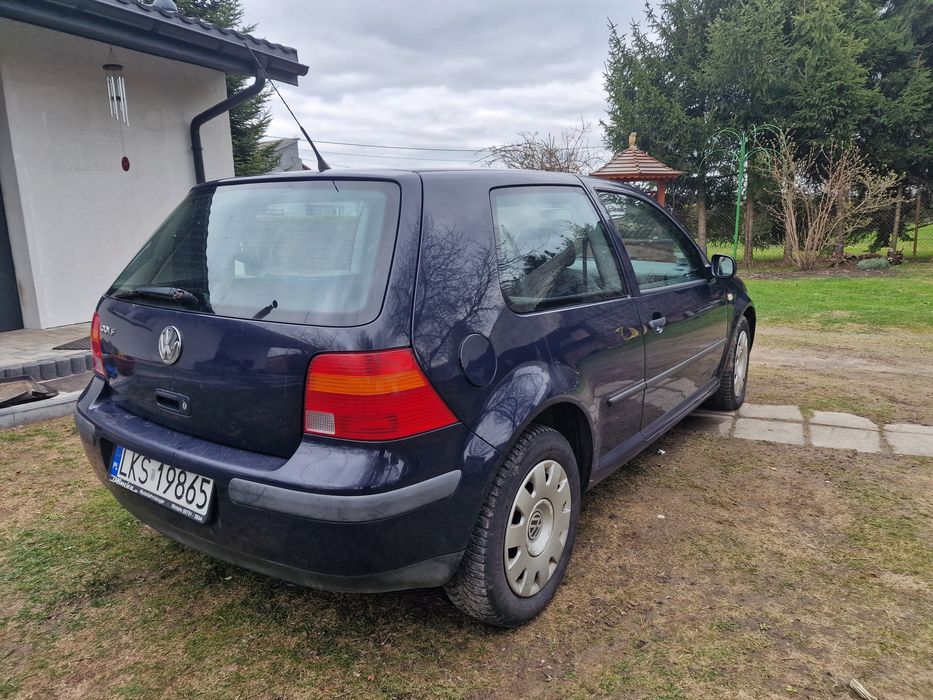 VW Golf 4  1.4 16v